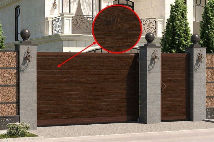 "Тёмный дуб" новый цвет сэндвич-панелей для уличных ворот