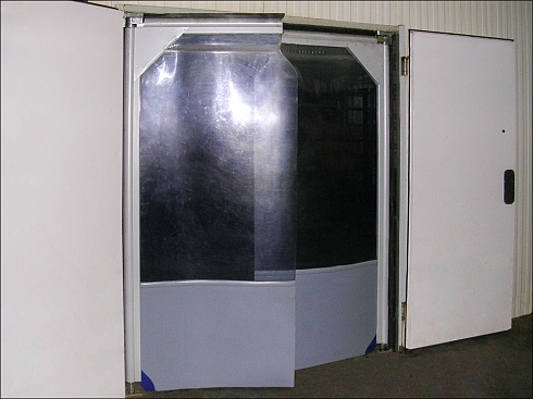 Пленочные маятниковые двери серии SSD