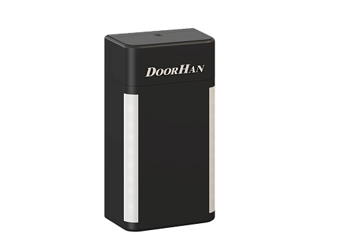 В корпус встроены диодные лампы освещения